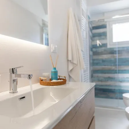 Maria-torre Suda * Torre Suda